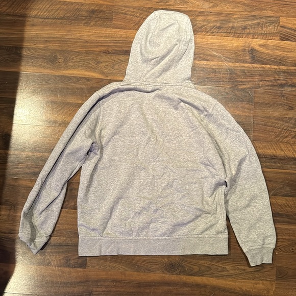 Nike Sportswear Solo Swoosh Fleece Pullover Hoodie - Picture 2 of 4